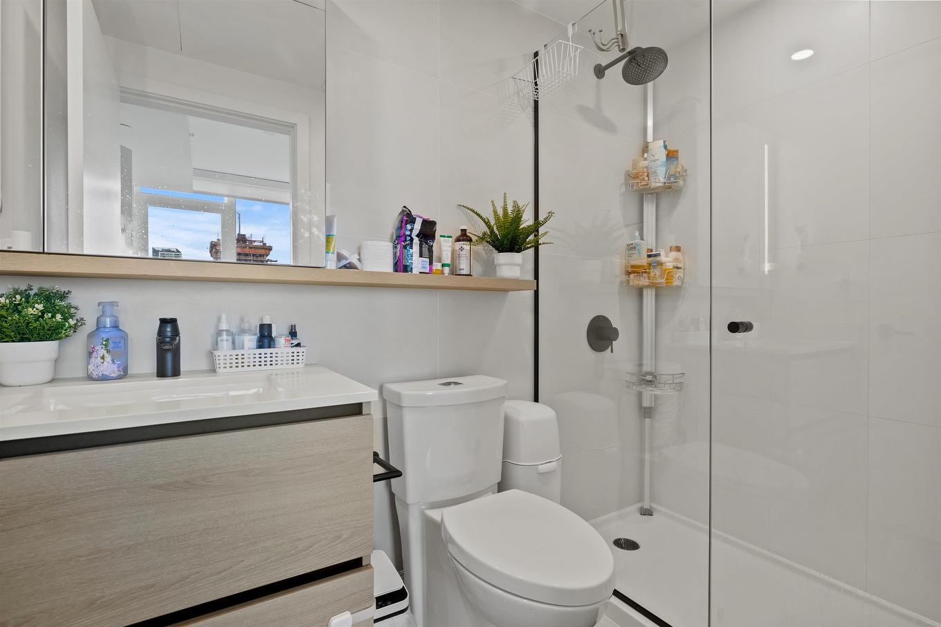 1308-13428 105 Avenue, Surrey, BC