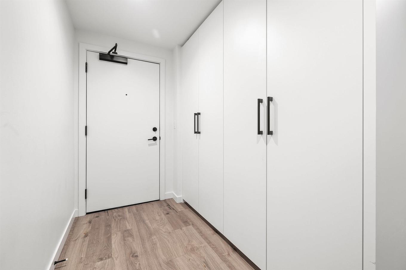 1308-13428 105 Avenue, Surrey, BC