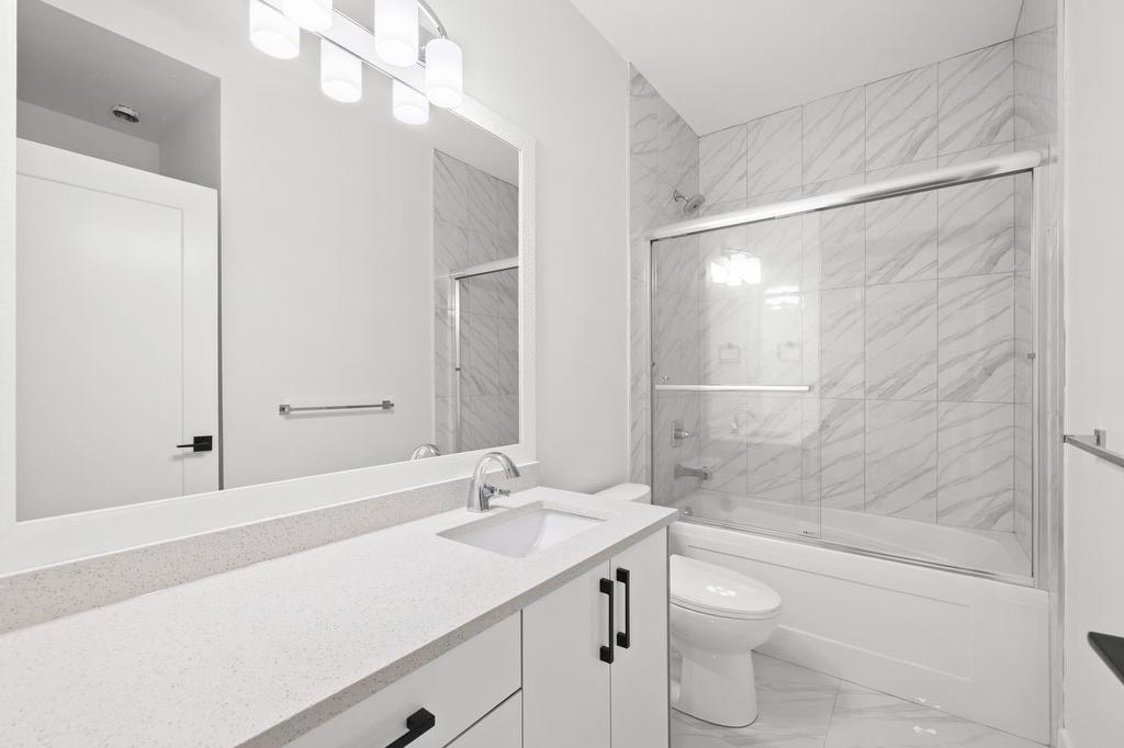 4470 Stephen Leacock Drive, Abbotsford, BC