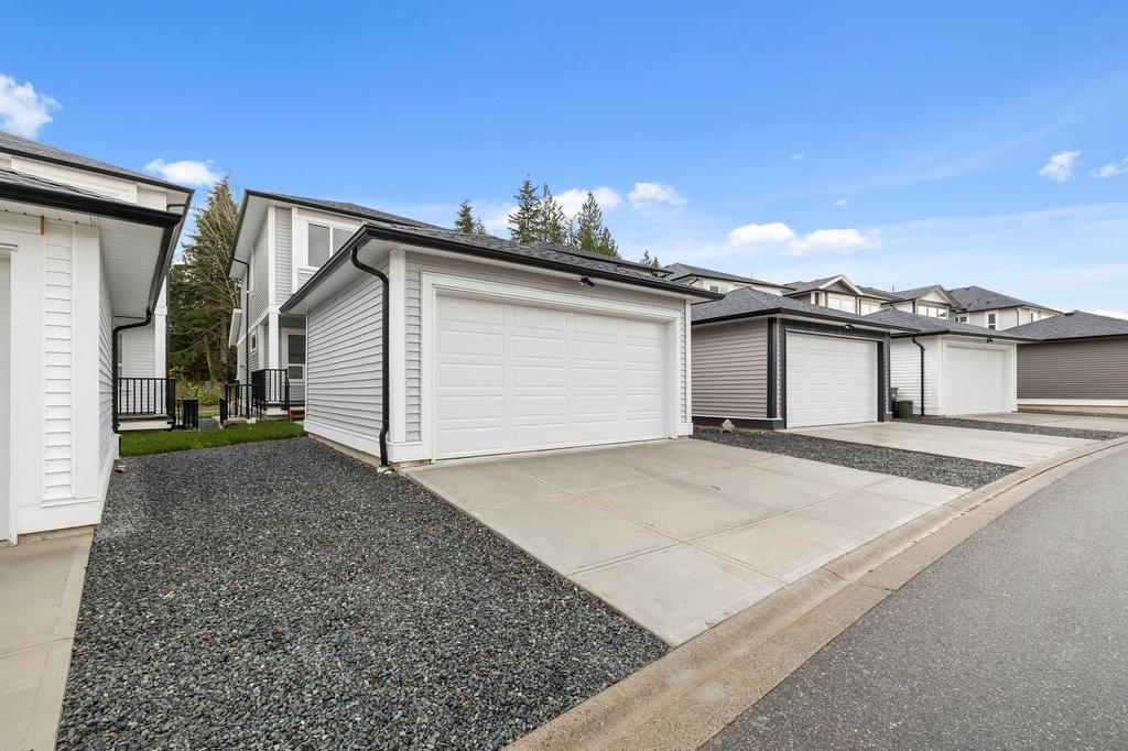 4470 Stephen Leacock Drive, Abbotsford, BC