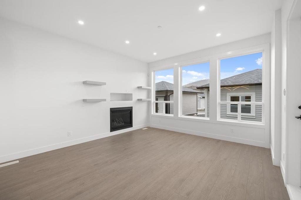 4470 Stephen Leacock Drive, Abbotsford, BC