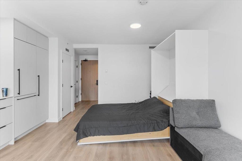 310-13685 102 Avenue, Surrey, BC