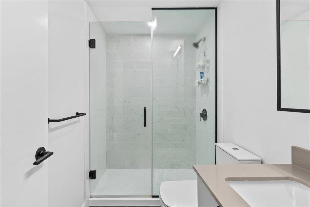 310-13685 102 Avenue, Surrey, BC