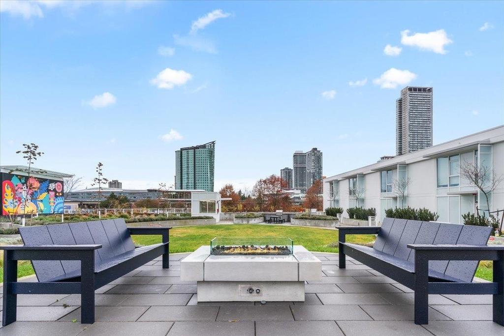 310-13685 102 Avenue, Surrey, BC