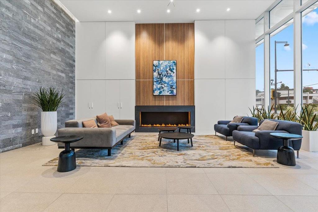 310-13685 102 Avenue, Surrey, BC