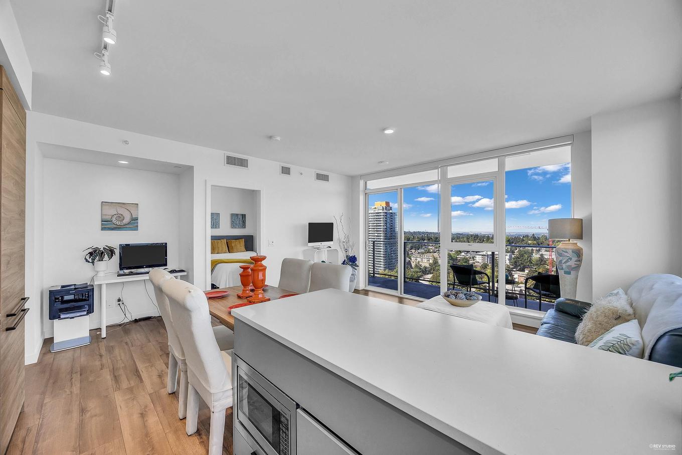 2202-13428 105 Avenue, Surrey, BC