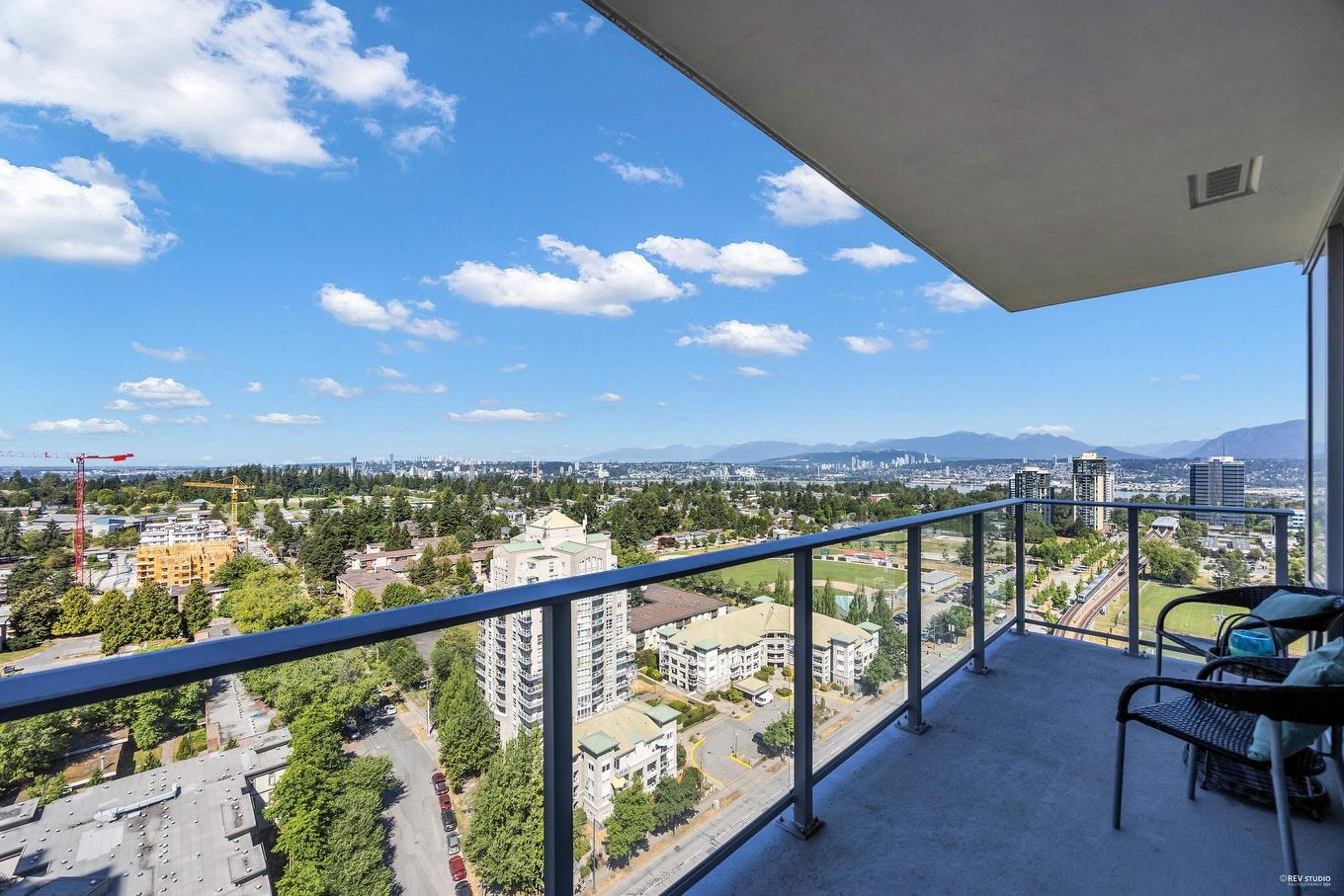 2202-13428 105 Avenue, Surrey, BC