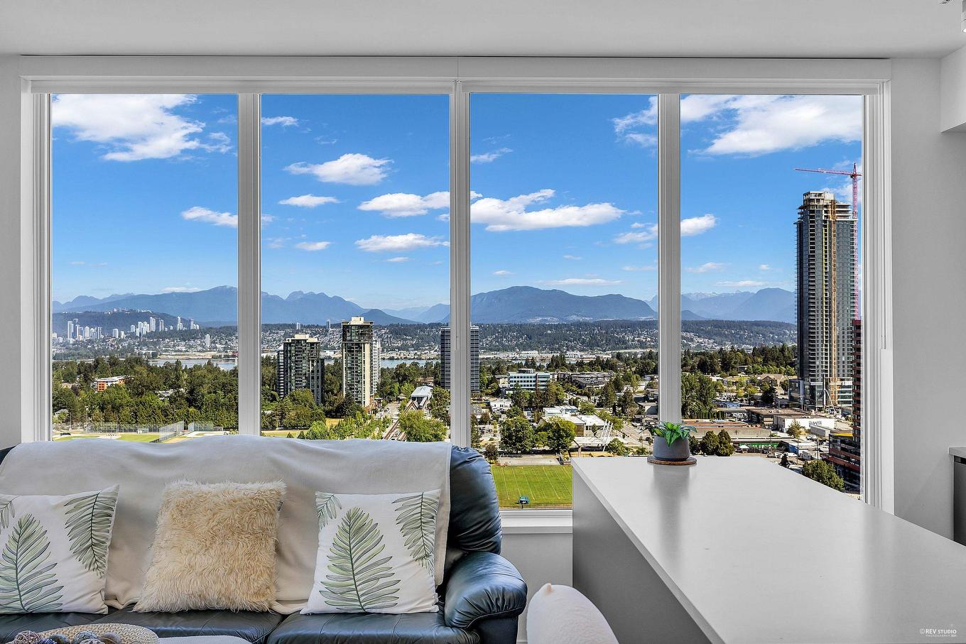 2202-13428 105 Avenue, Surrey, BC