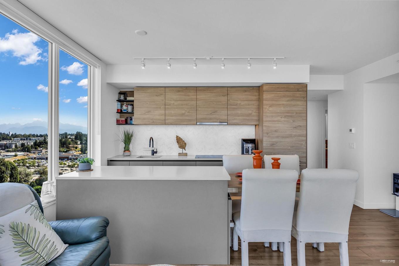 2202-13428 105 Avenue, Surrey, BC