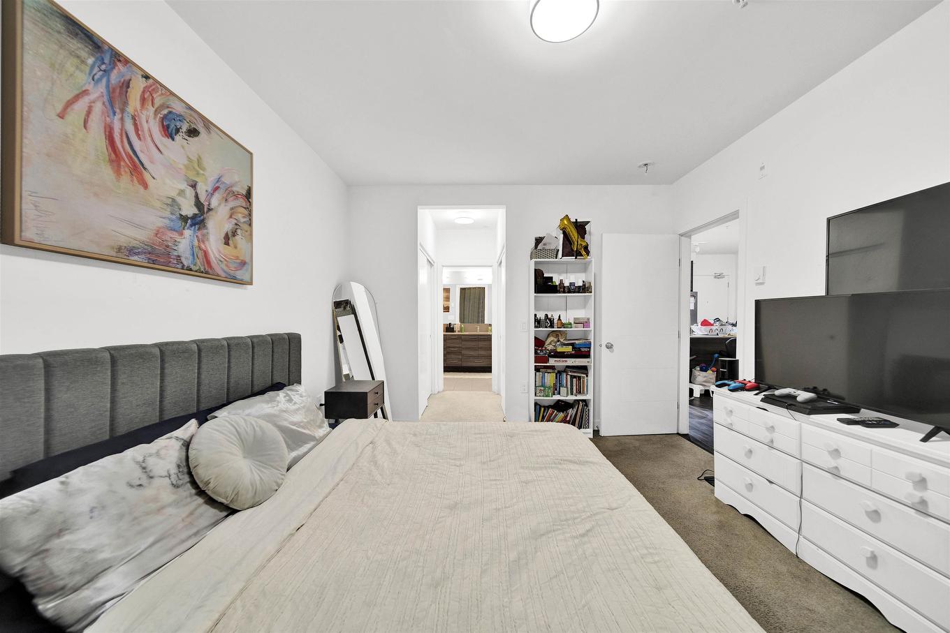 115-13963 105 Boulevard, Surrey, BC