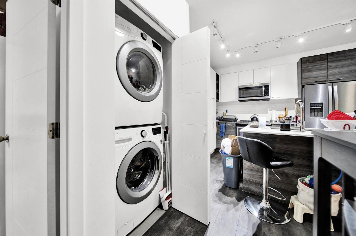 115-13963 105 Boulevard, Surrey, BC