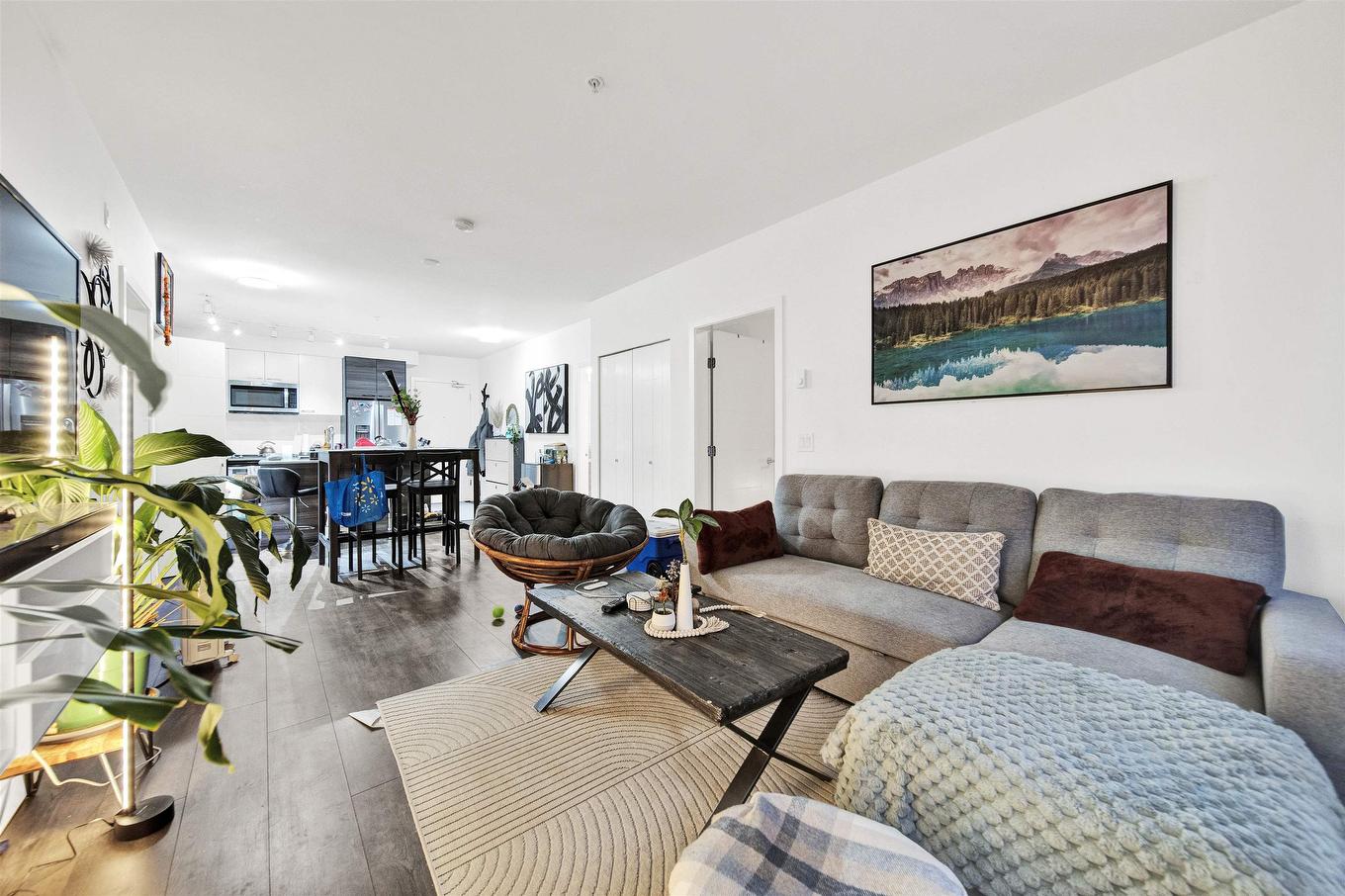 115-13963 105 Boulevard, Surrey, BC