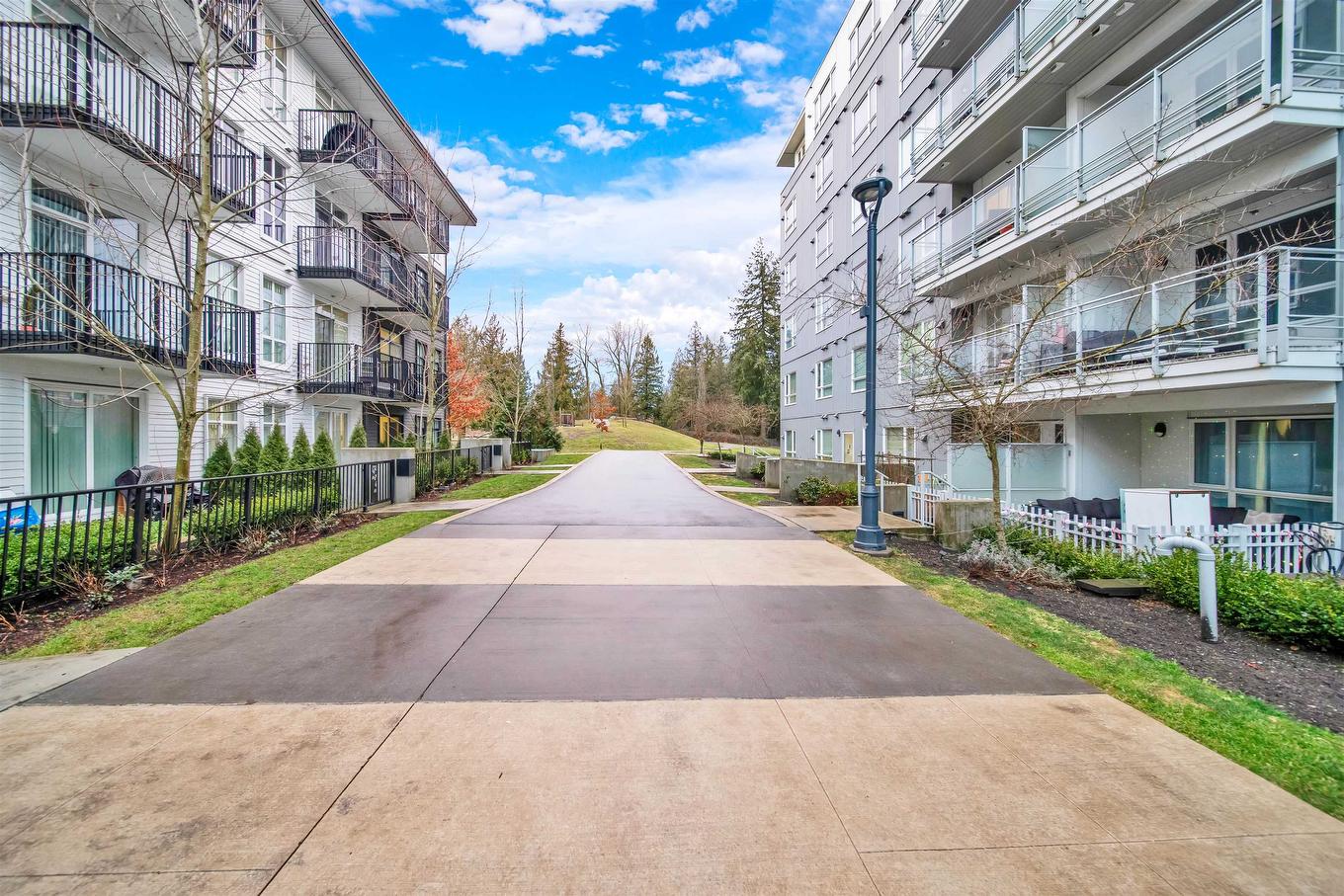 115-13963 105 Boulevard, Surrey, BC