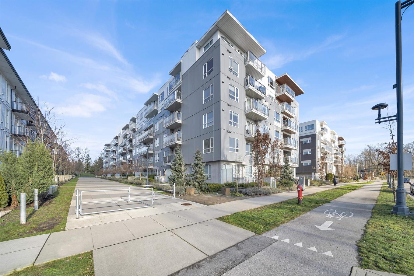 115-13963 105 Boulevard, Surrey, BC