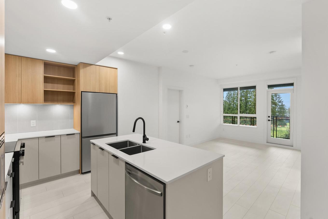 527-9456 134 Street, Surrey, BC