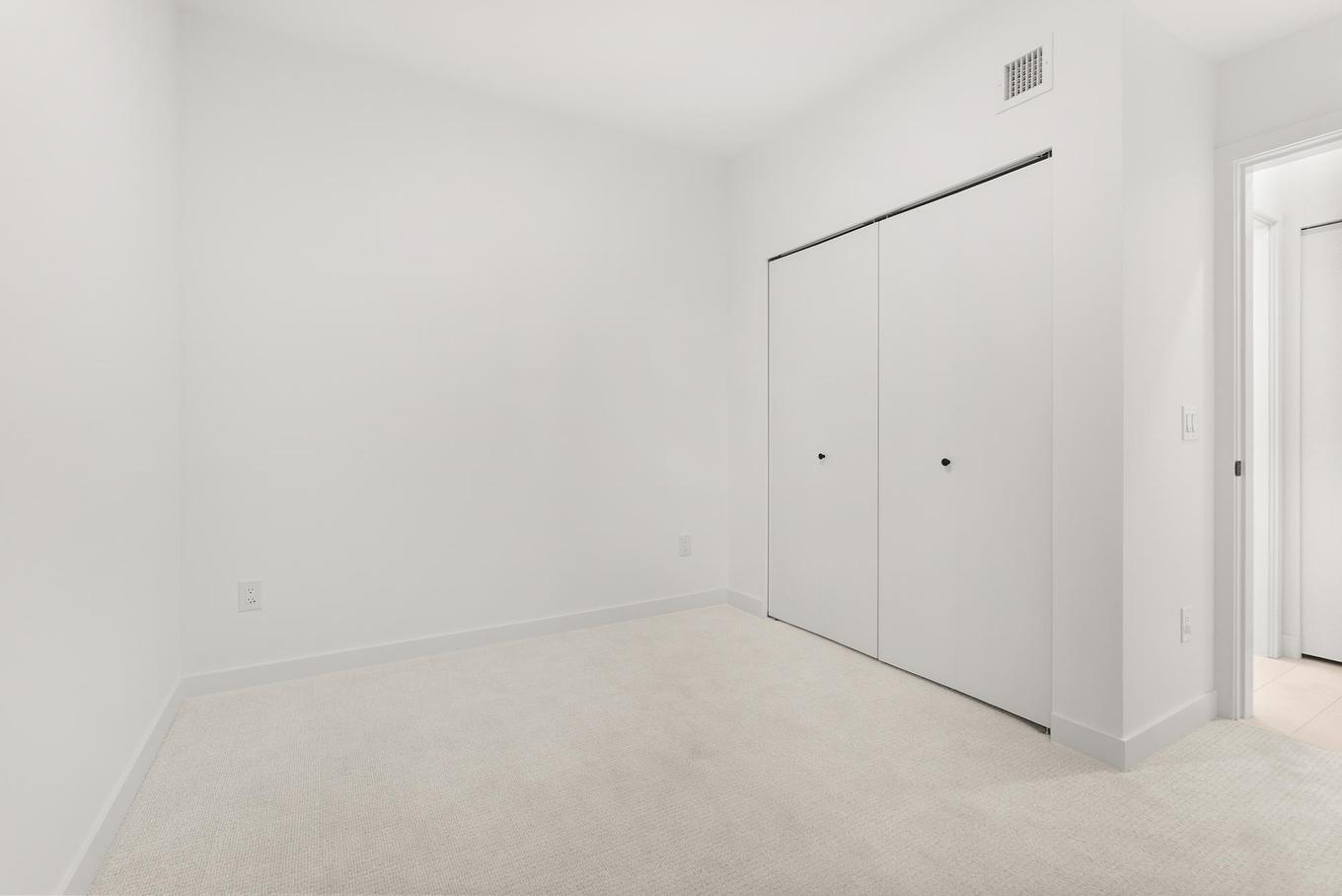 527-9456 134 Street, Surrey, BC