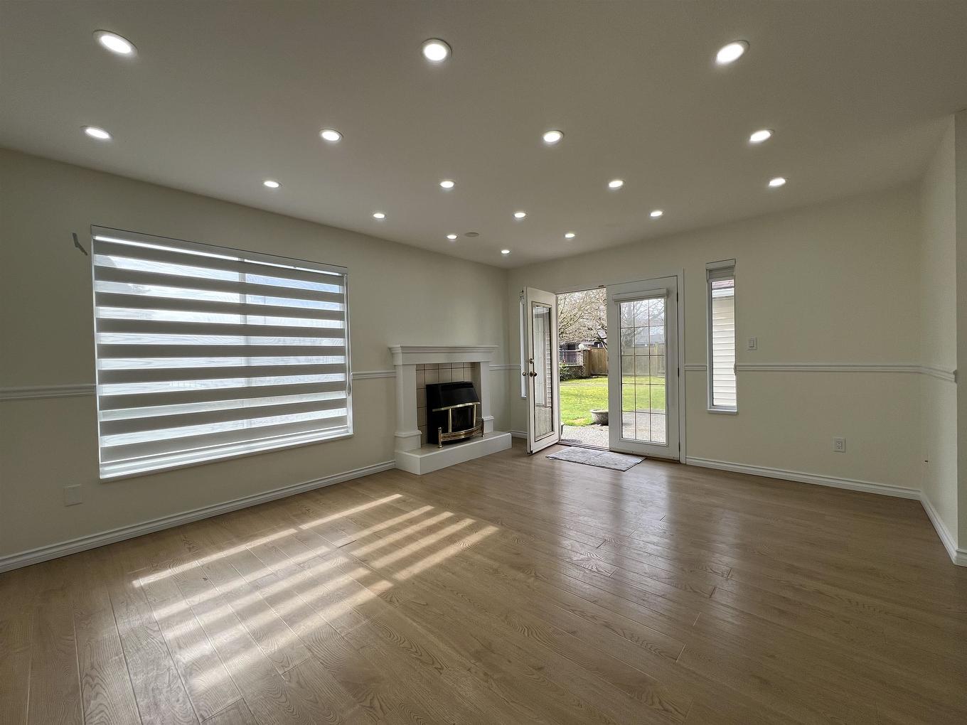 129-13725 72A Avenue Avenue, Surrey, BC