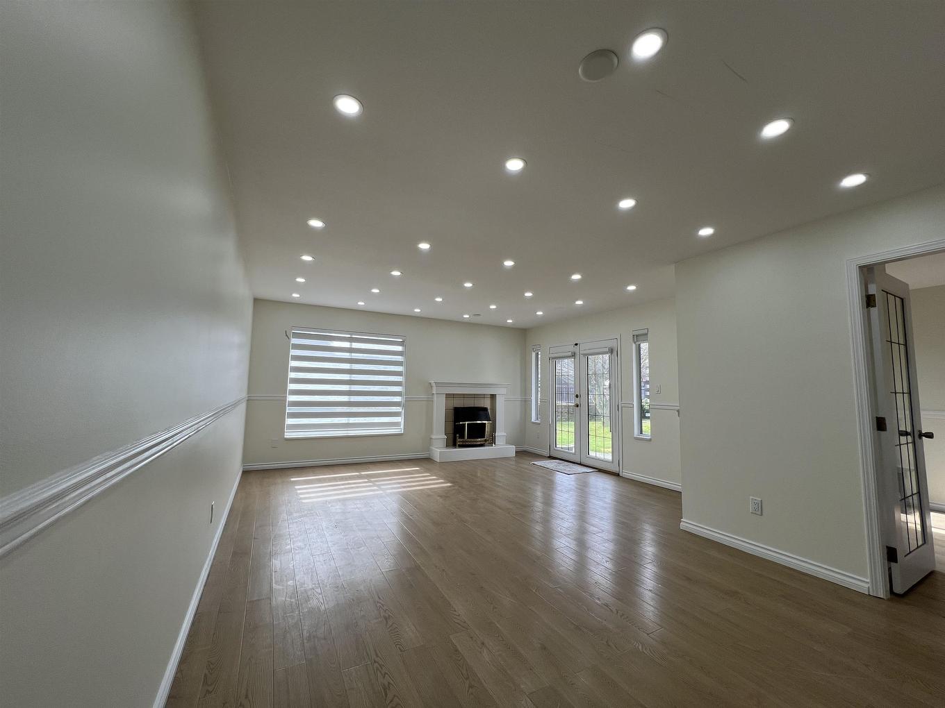 129-13725 72A Avenue Avenue, Surrey, BC