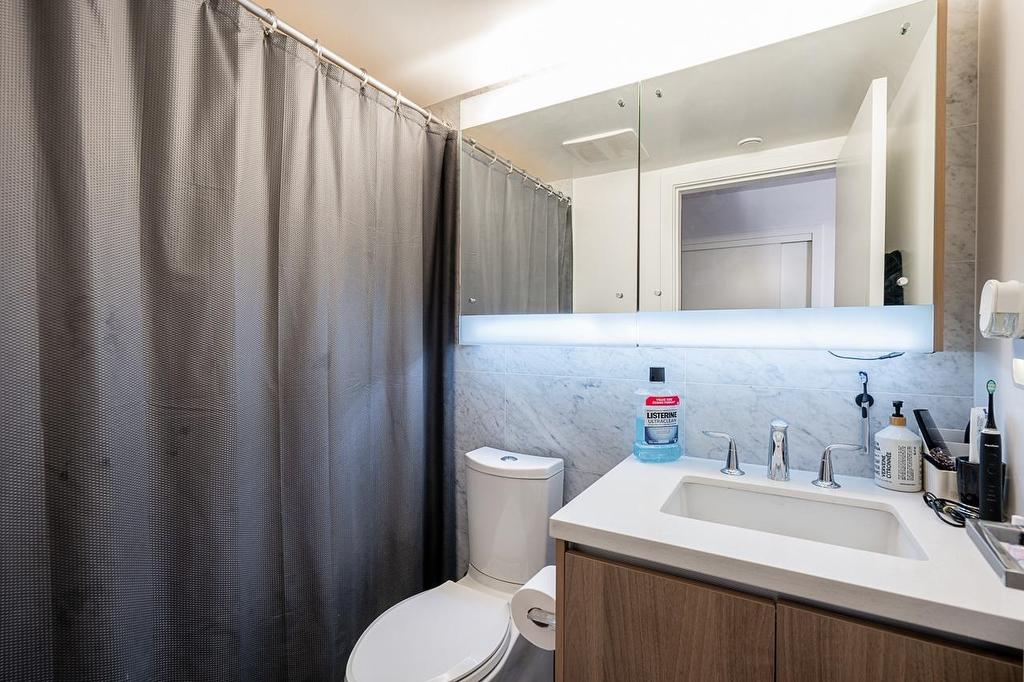 1807-13696 100 Avenue, Surrey, BC