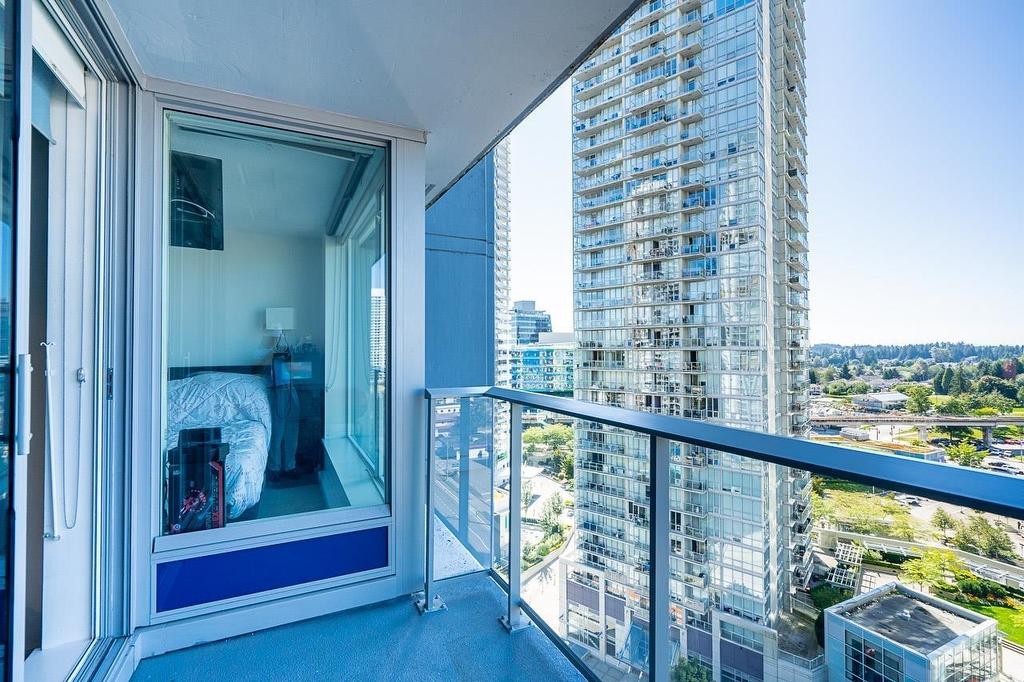 1807-13696 100 Avenue, Surrey, BC