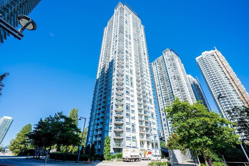 1807-13696 100 Avenue, Surrey, BC