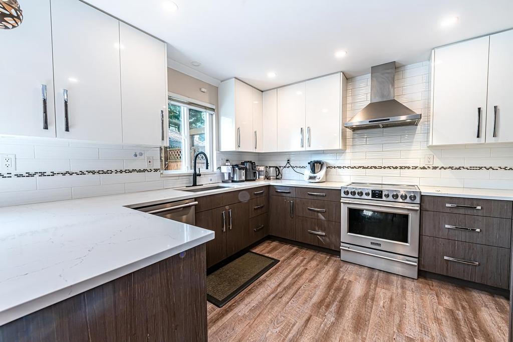 7037 Woodcrest Place, Delta, BC