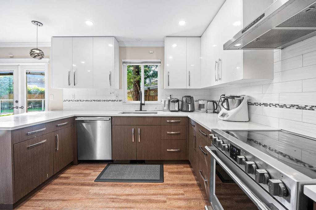 7037 Woodcrest Place, Delta, BC