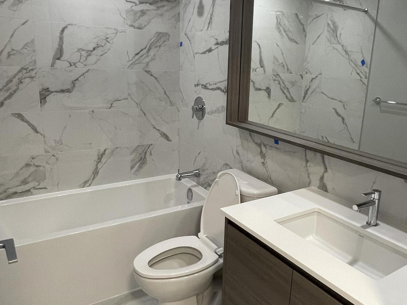 1114-10626 City Parkway, Surrey, BC