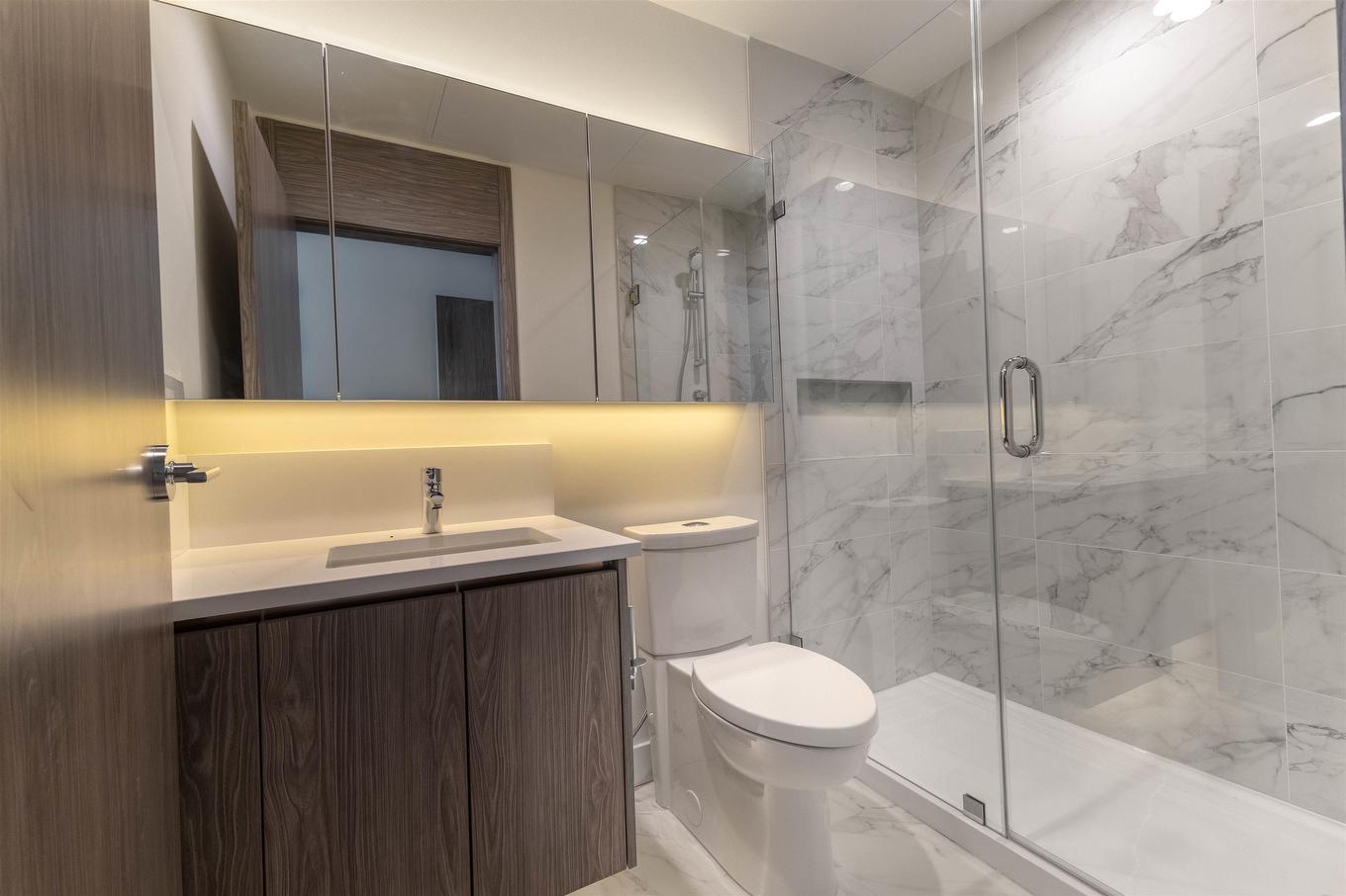 2708-10750 135A Street, Surrey, BC