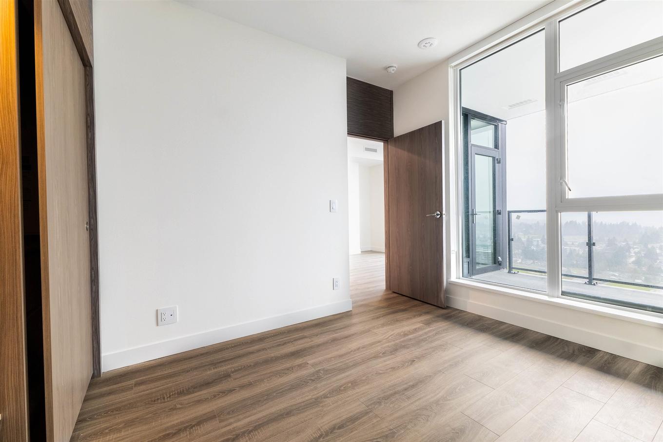 2708-10750 135A Street, Surrey, BC