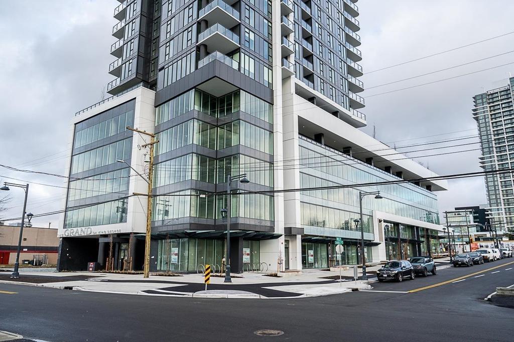 2708-10750 135A Street, Surrey, BC