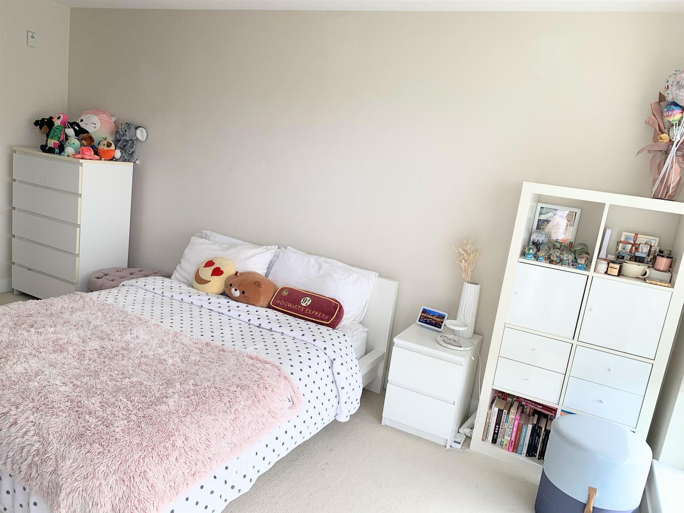 320-15745 Croydon Drive, Surrey, BC