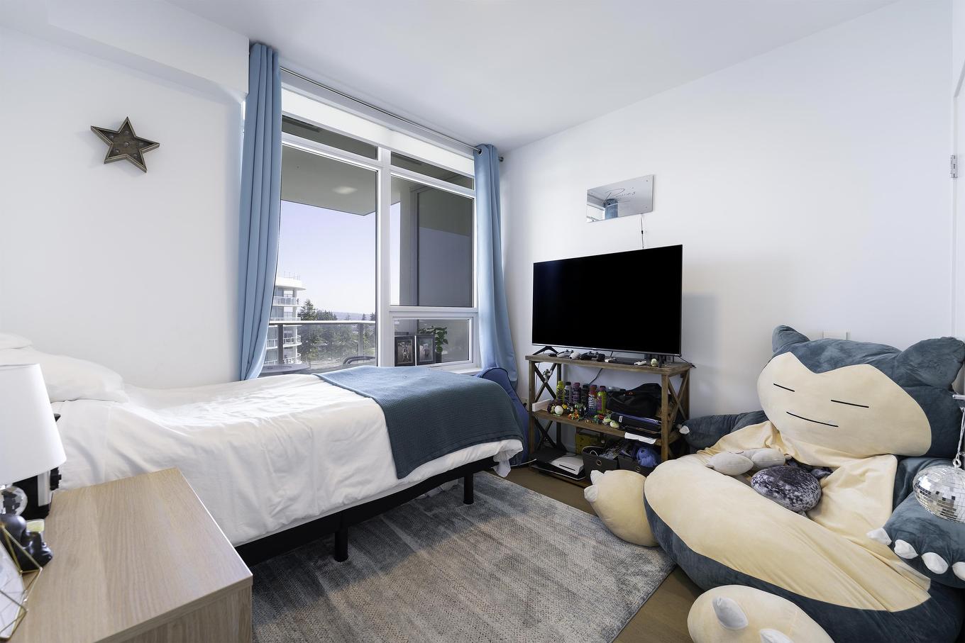 805-15165 Thrift Avenue, White Rock, BC