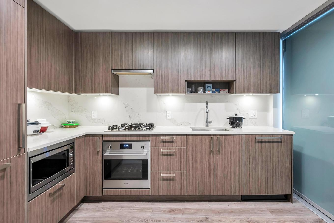 #1208-13350 Central Avenue N, Surrey, BC