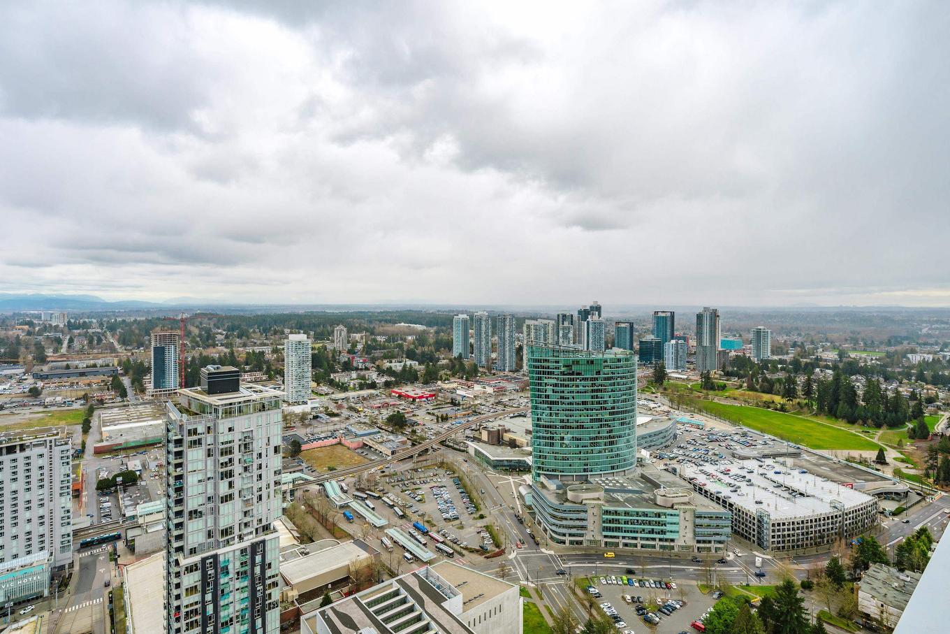 #1208-13350 Central Avenue N, Surrey, BC