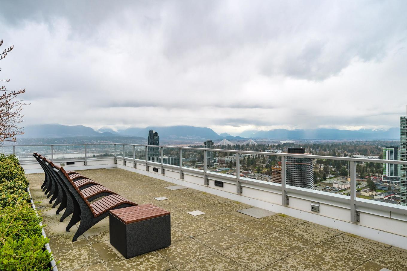 #1208-13350 Central Avenue N, Surrey, BC