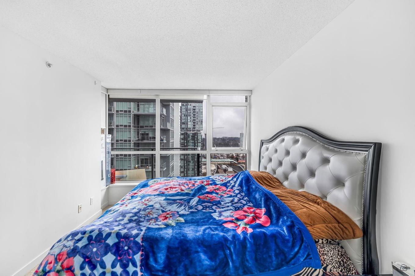 2607-13325 102A Avenue, Surrey, BC