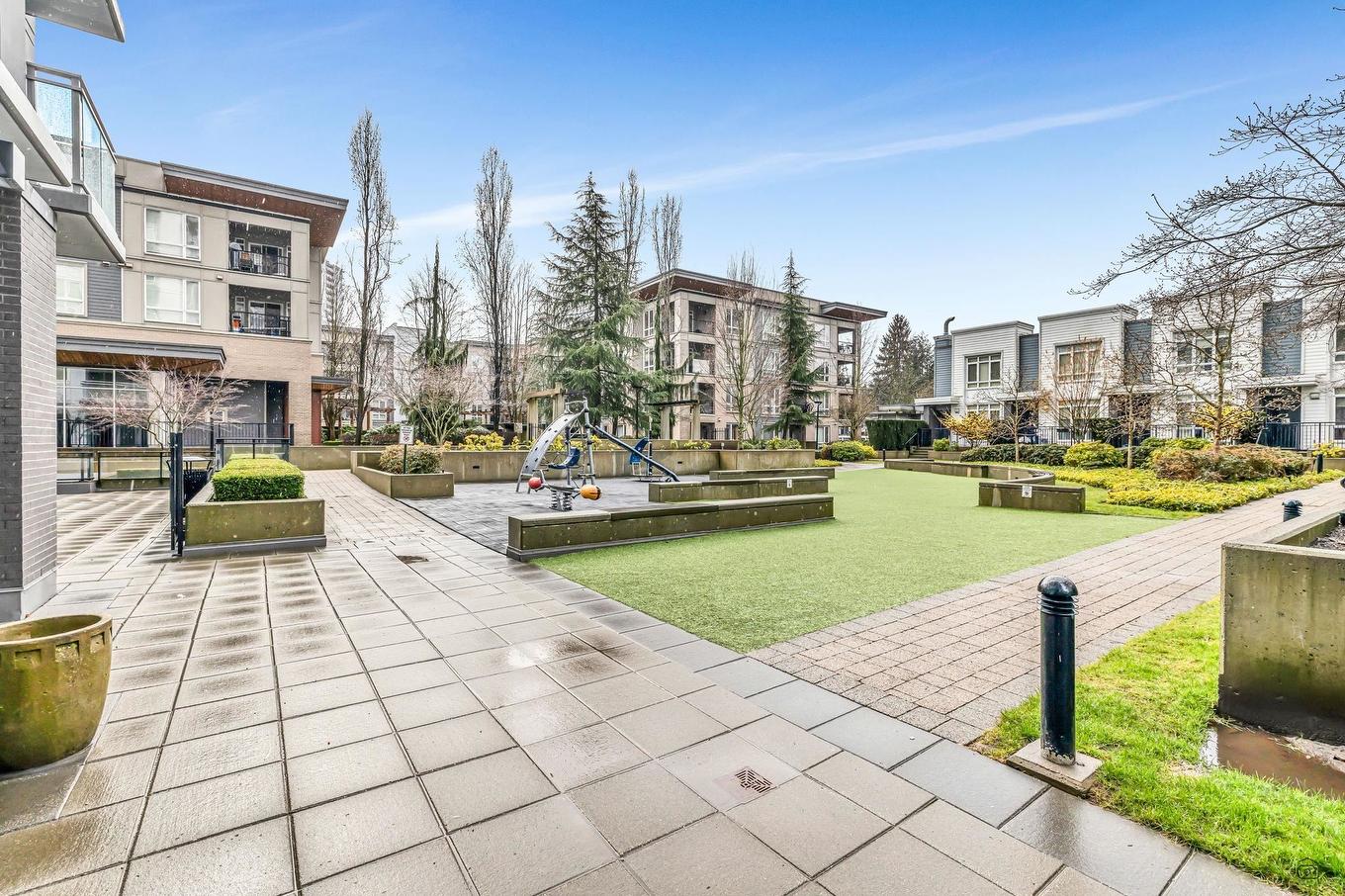 2607-13325 102A Avenue, Surrey, BC