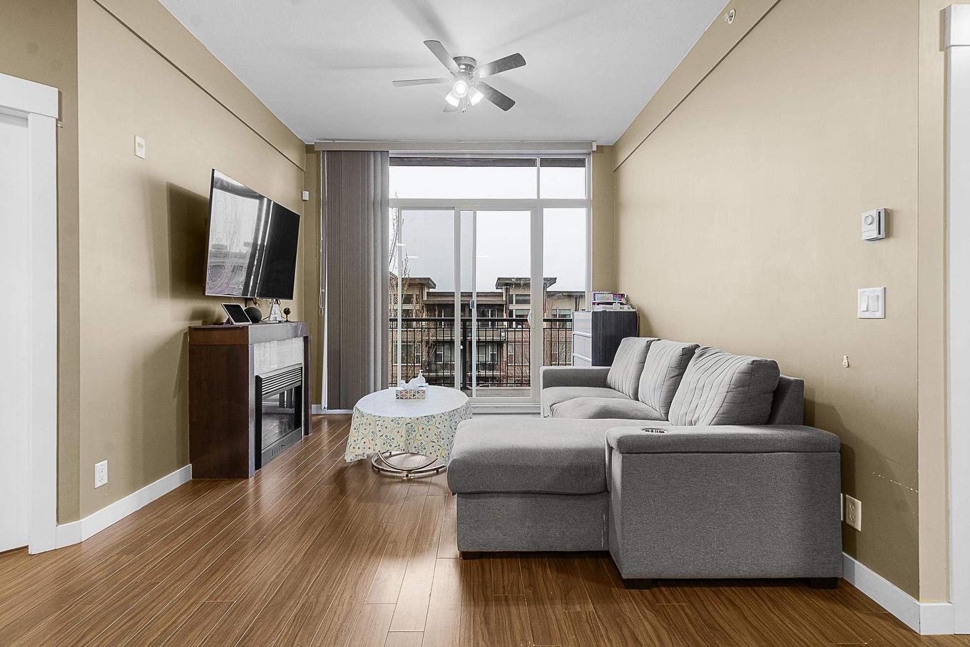 410-33546 Holland Avenue, Abbotsford, BC