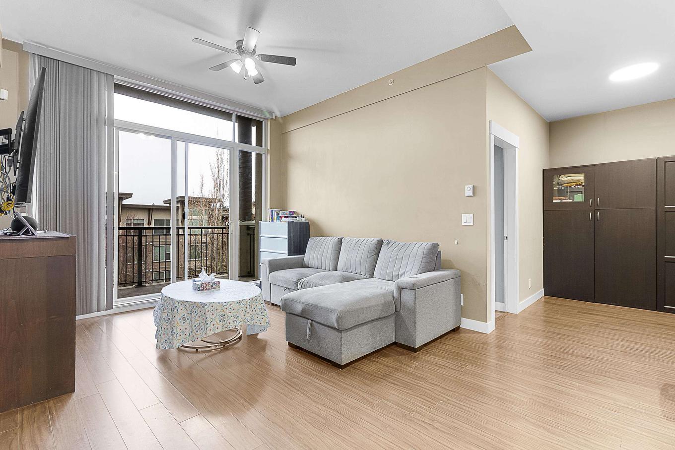 410-33546 Holland Avenue, Abbotsford, BC