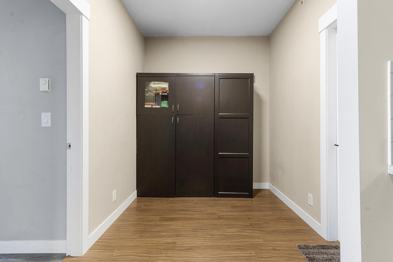 410-33546 Holland Avenue, Abbotsford, BC