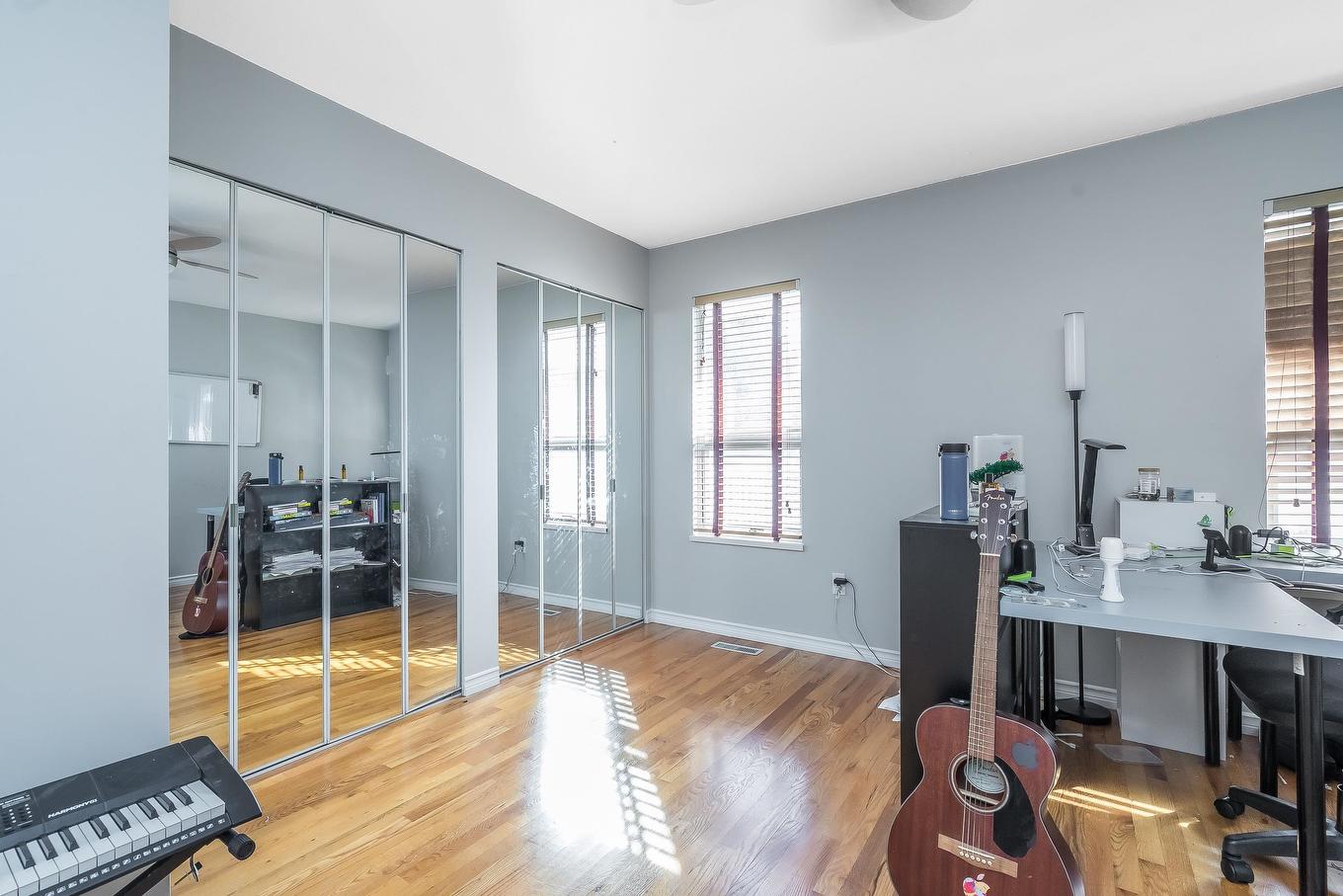 32958 Harwood Place, Abbotsford, BC