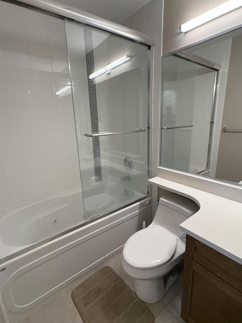 409-8183 121A Street, Surrey, BC