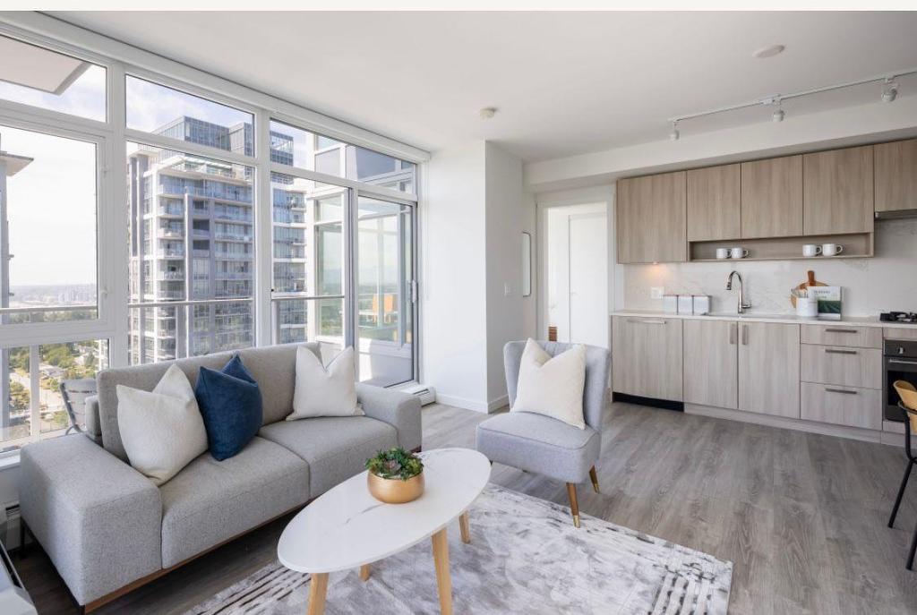 3211-13350 Central Avenue, Surrey, BC