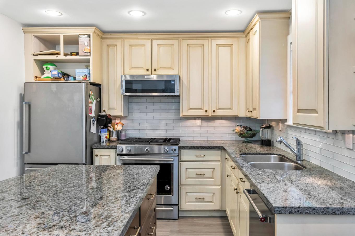 11695 64 Avenue, Delta, BC