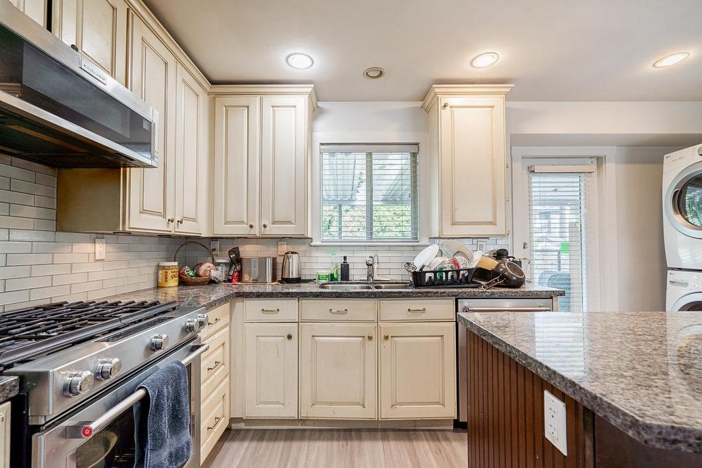 11695 64 Avenue, Delta, BC