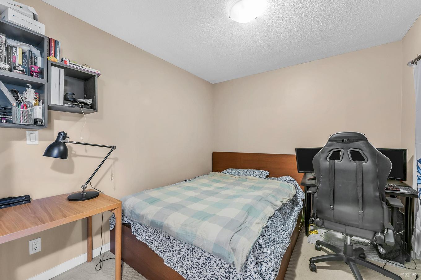 2908-9981 Whalley Boulevard, Surrey, BC