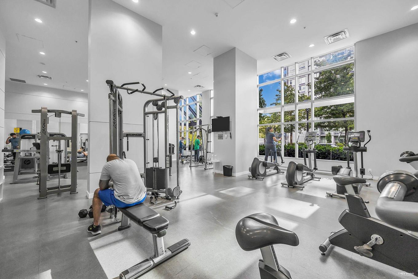 2908-9981 Whalley Boulevard, Surrey, BC