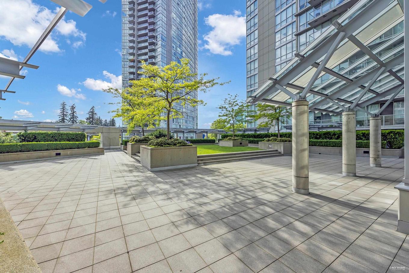 2908-9981 Whalley Boulevard, Surrey, BC