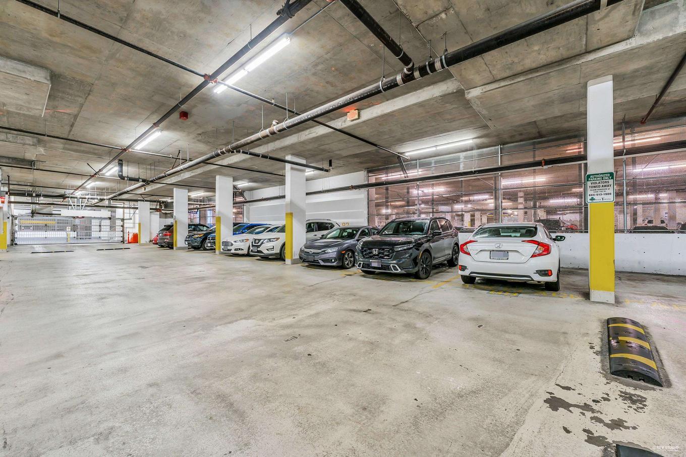 2908-9981 Whalley Boulevard, Surrey, BC